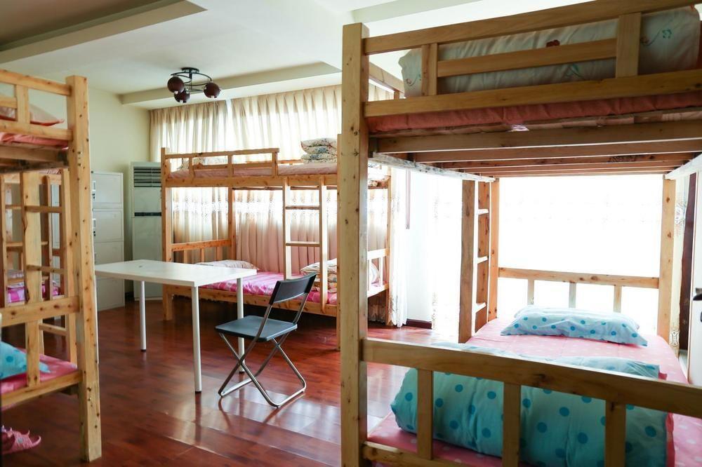 Chengdu Bling Bling Hostel Supoqiao Eksteriør billede